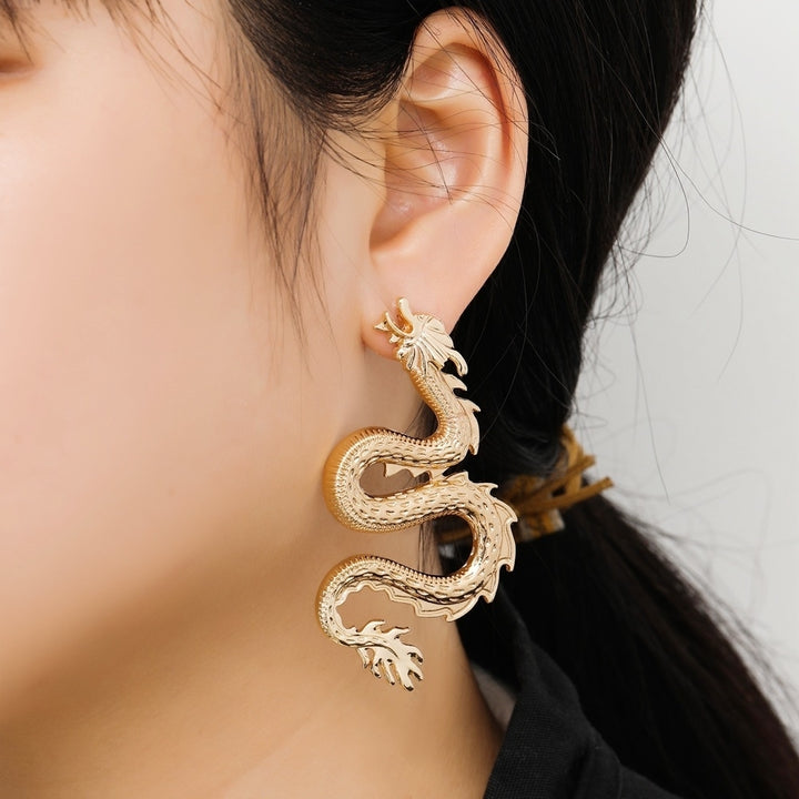 Stylish Women Curved Dragon Shape Alloy Ear Studs Earrings Party Jewelry Gift Image 6