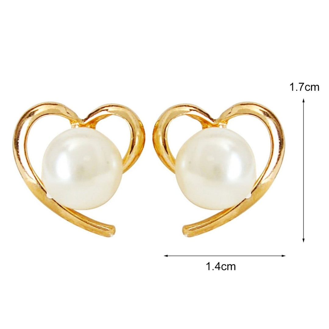 1 Pair Ear Studs Heart-shaped Easy to Match Alloy Elegant Faux Pearl Stud Earrings for Daily Life Image 4