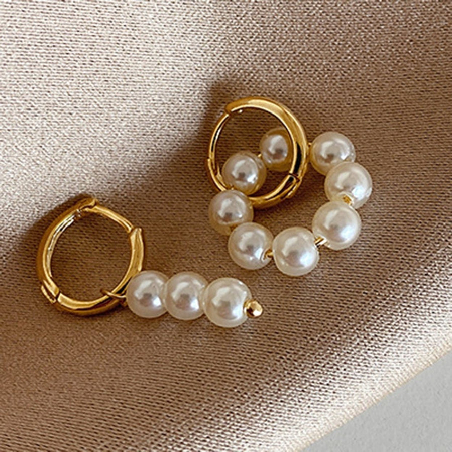 Hoop Earrings Double Circle Comfortable to Wear Golden Asymmetrical Faux Pearl Earrings for Daily Wear Image 1