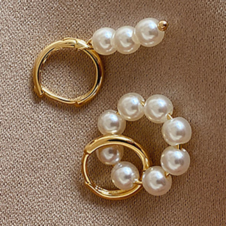 Hoop Earrings Double Circle Comfortable to Wear Golden Asymmetrical Faux Pearl Earrings for Daily Wear Image 9