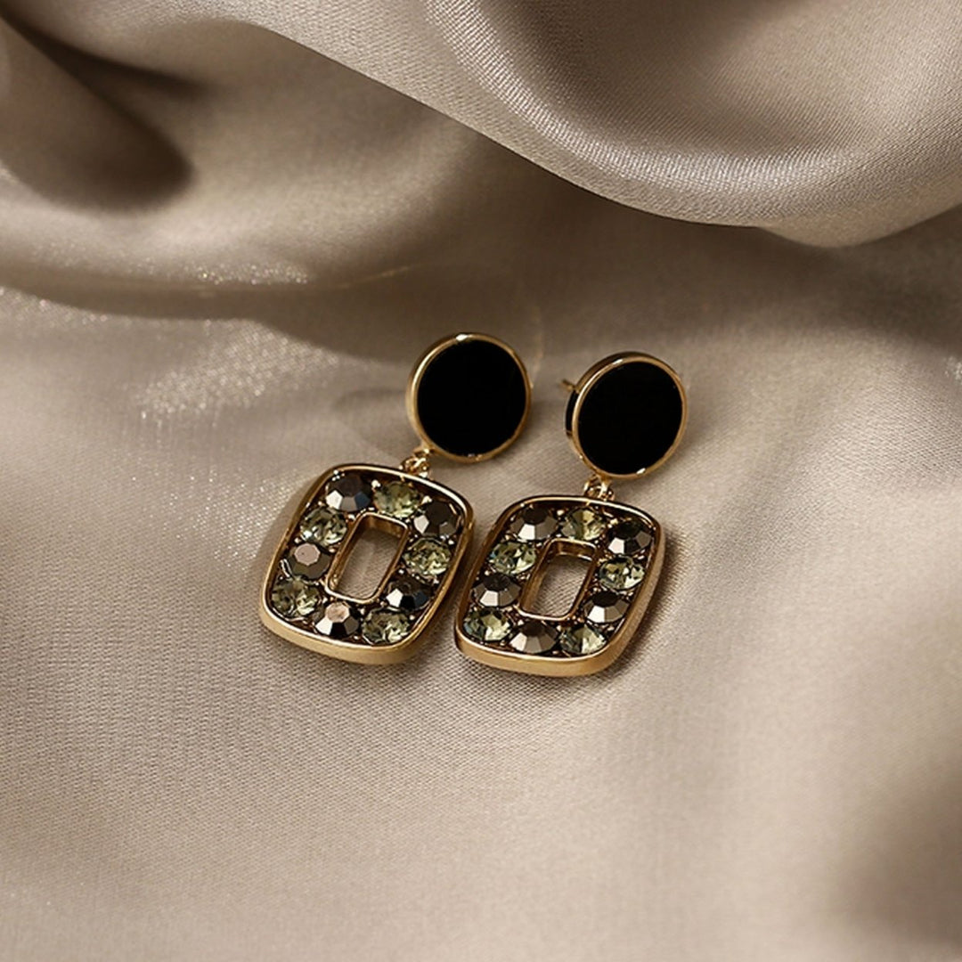 1 Pair Square Unique Drop Ear Stud Geometric-shaped Eye-catching Rhinestone Stud Earrings for Holiday Image 2