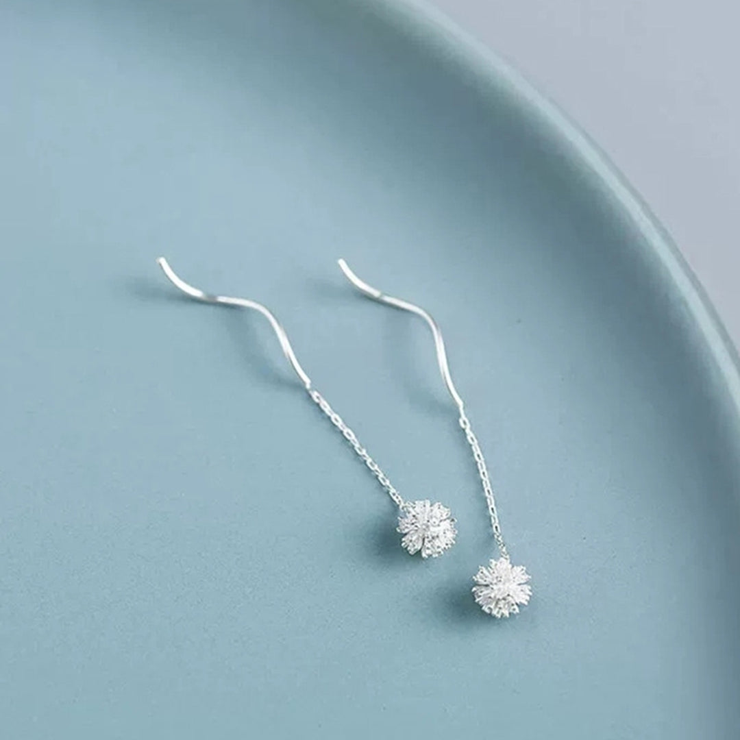 1 Pair Attractive Ladies Flower Earrings Decorative Long Dangle Dandelion Earrings for Daily Life Image 7