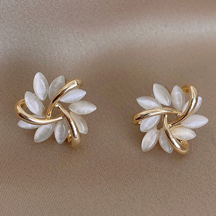 1 Pair Petal Circle Flower Shape Women Earrings Alloy Geometric Round Stud Earrings Jewelry Accessory Image 6