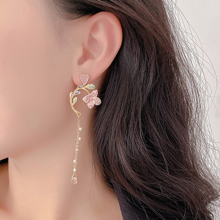1 Pair Stud Earrings Asymmetric Flower Jewelry All Match Tassel Dangle Earrings for Dating Image 4