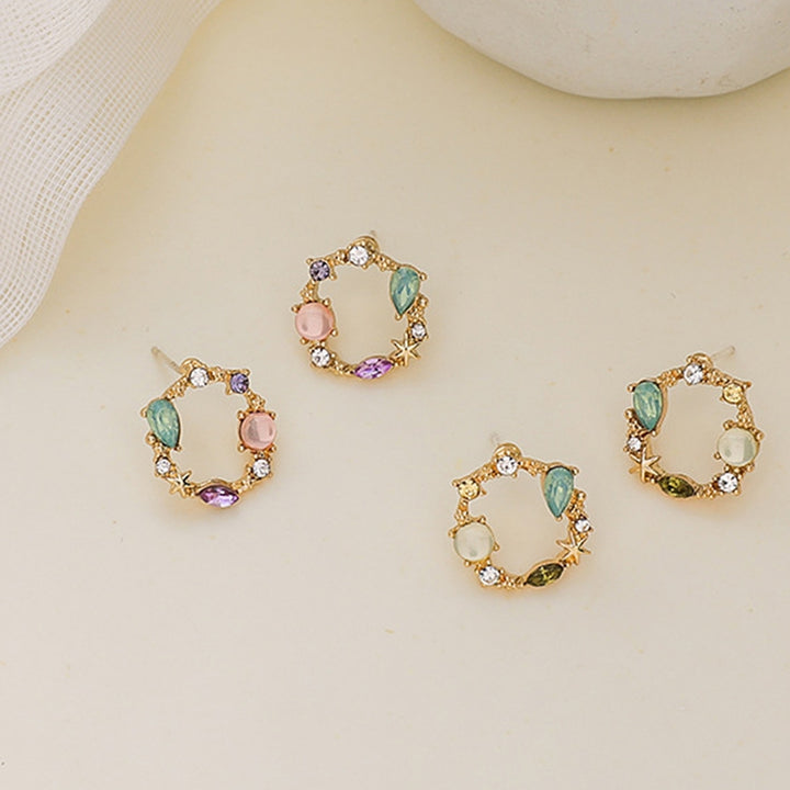 1 Pair Alloy Studs Earrings Exquisite Geometric Rhinestone Wreath Piercing Ear Studs for Daily Life Image 6