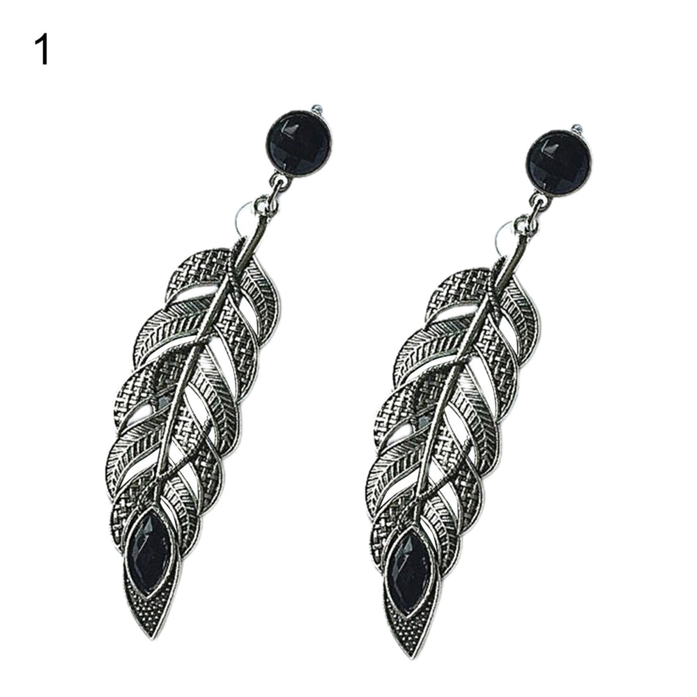 1 Pair Dangle Earrings Hollow Out Leaf Jewelry All Match Lightweight Exquisite Stud Earrings for Dating Image 2