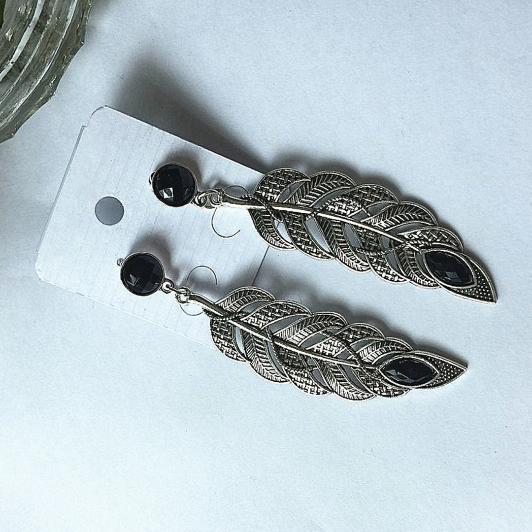 1 Pair Dangle Earrings Hollow Out Leaf Jewelry All Match Lightweight Exquisite Stud Earrings for Dating Image 12