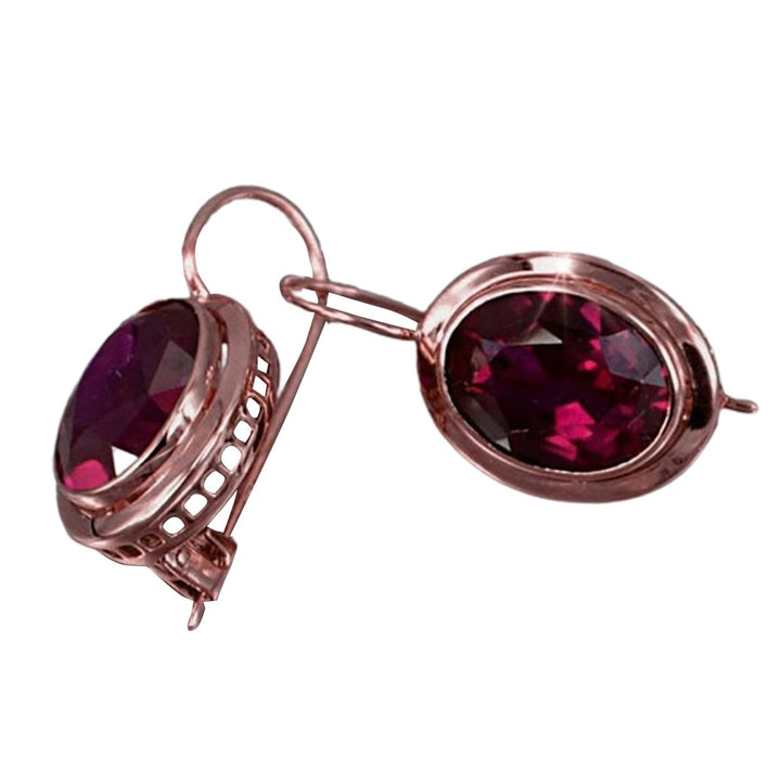1 Pair Red Rhinestone Women Earrings Oval Alloy Hollow Shiny Clip Earrings Wedding Jewelry Image 1