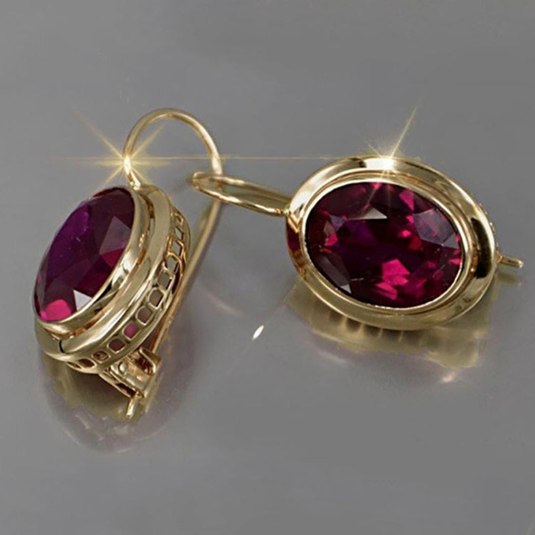 1 Pair Red Rhinestone Women Earrings Oval Alloy Hollow Shiny Clip Earrings Wedding Jewelry Image 4