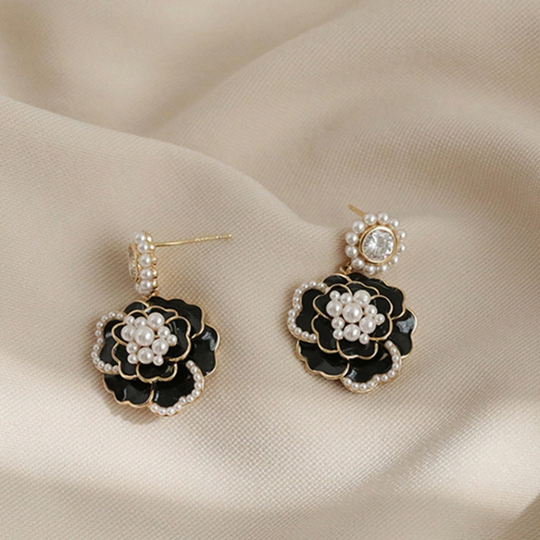 1 Pair Dangle Earrings Eye-catching Corrosion Resistant Alloy Shiny Camellia Shaped Earrings for Travel Image 3