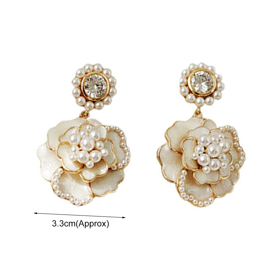 1 Pair Dangle Earrings Eye-catching Corrosion Resistant Alloy Shiny Camellia Shaped Earrings for Travel Image 4