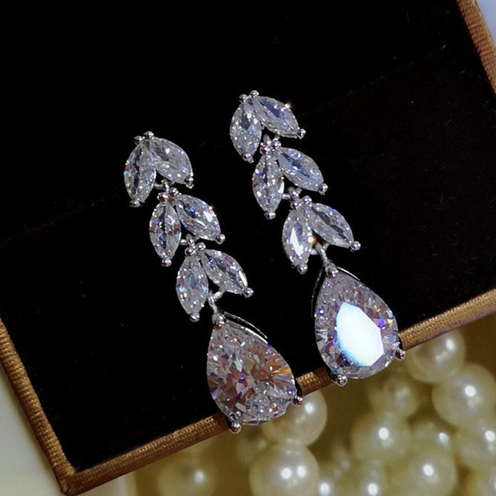 1 Pair Dangle Earrings Leaf Shape Rhinestones Jewelry Delicate Cubic Zirconia Stud Earrings for Wedding Image 3