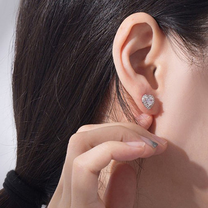 1 Pair Women Stud Earrings Heart Shape Rhinestones Jewelry Lightweight Long Lasting Ear Studs for Wedding Image 4