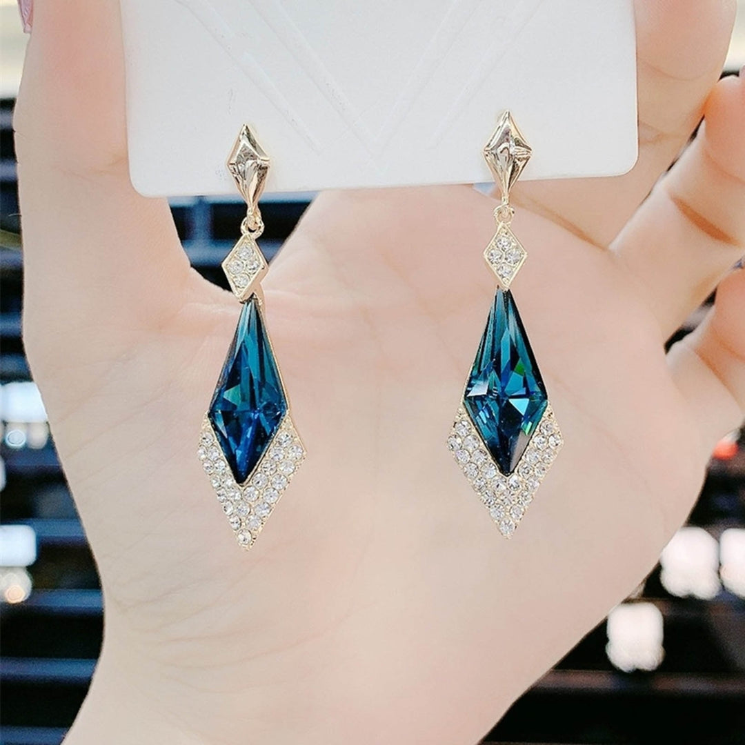 1 Pair Women Earrings Rhombus Rhinestones Faux Crystal Lightweight Sparkling Dangle Earrings for Banquet Image 10