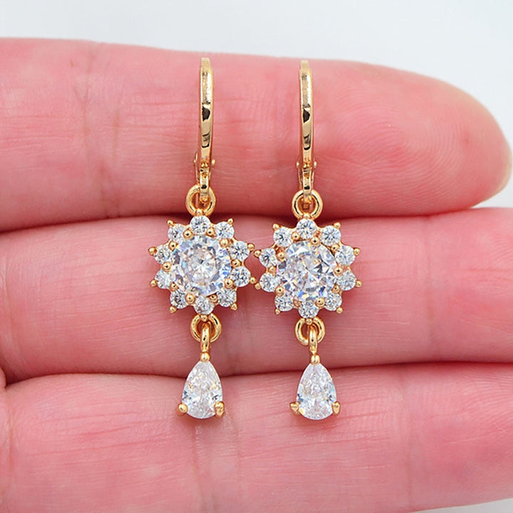 1 Pair Dangle Earrings Flower Shape Rhinestone Jewelry Electroplated Long Lasting Drop Earrings for Daily Wear Image 2
