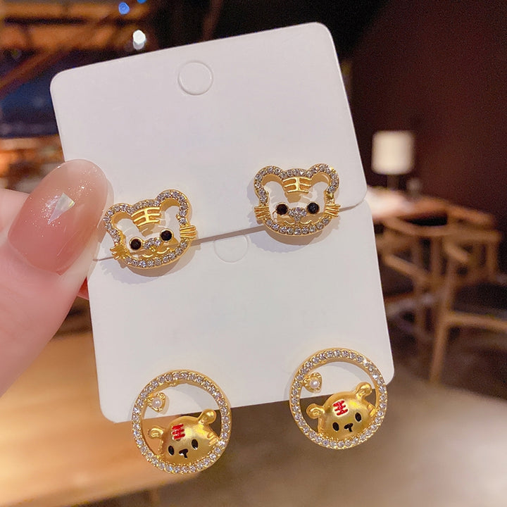 1 Pair Stud Earrings Tiger Shape Balok Jewelry Fashion Appearance Animal Ear Studs for Daily Wear Image 1