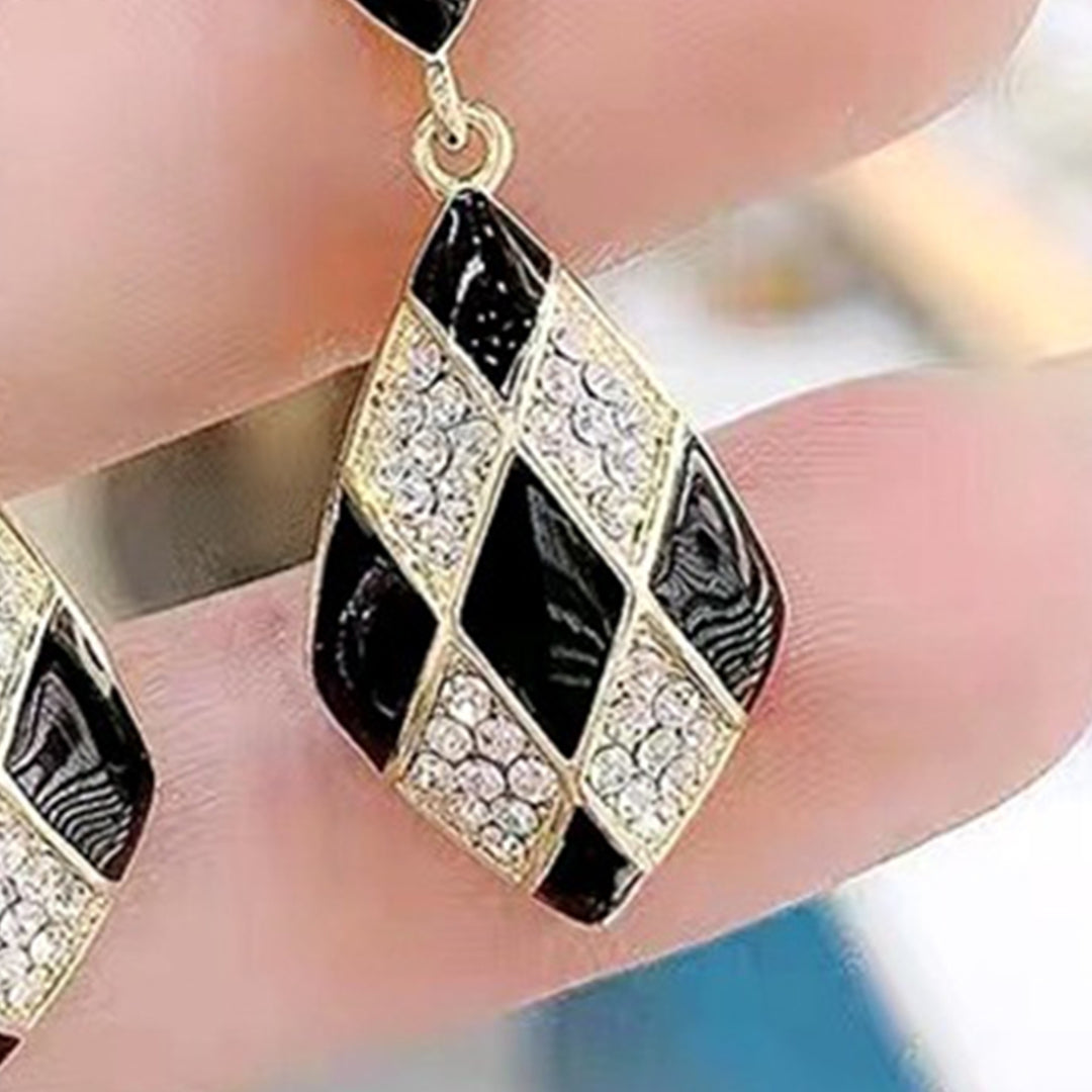 1 Pair Women Earrings Contrast Color Rhombus Shape Rhinestone Anti-allergy Drop Earrings for Gift Image 7