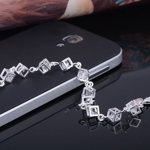 Womens Silver Plated Cube Clear Rhinestone Bracelet Engagement Party Jewelry Image 2