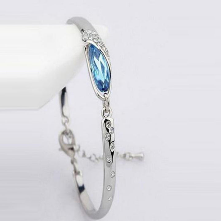 Bracelet Elegant Skin-friendly Rhinestone Fashion Bracelet Bangle for Dating Image 4