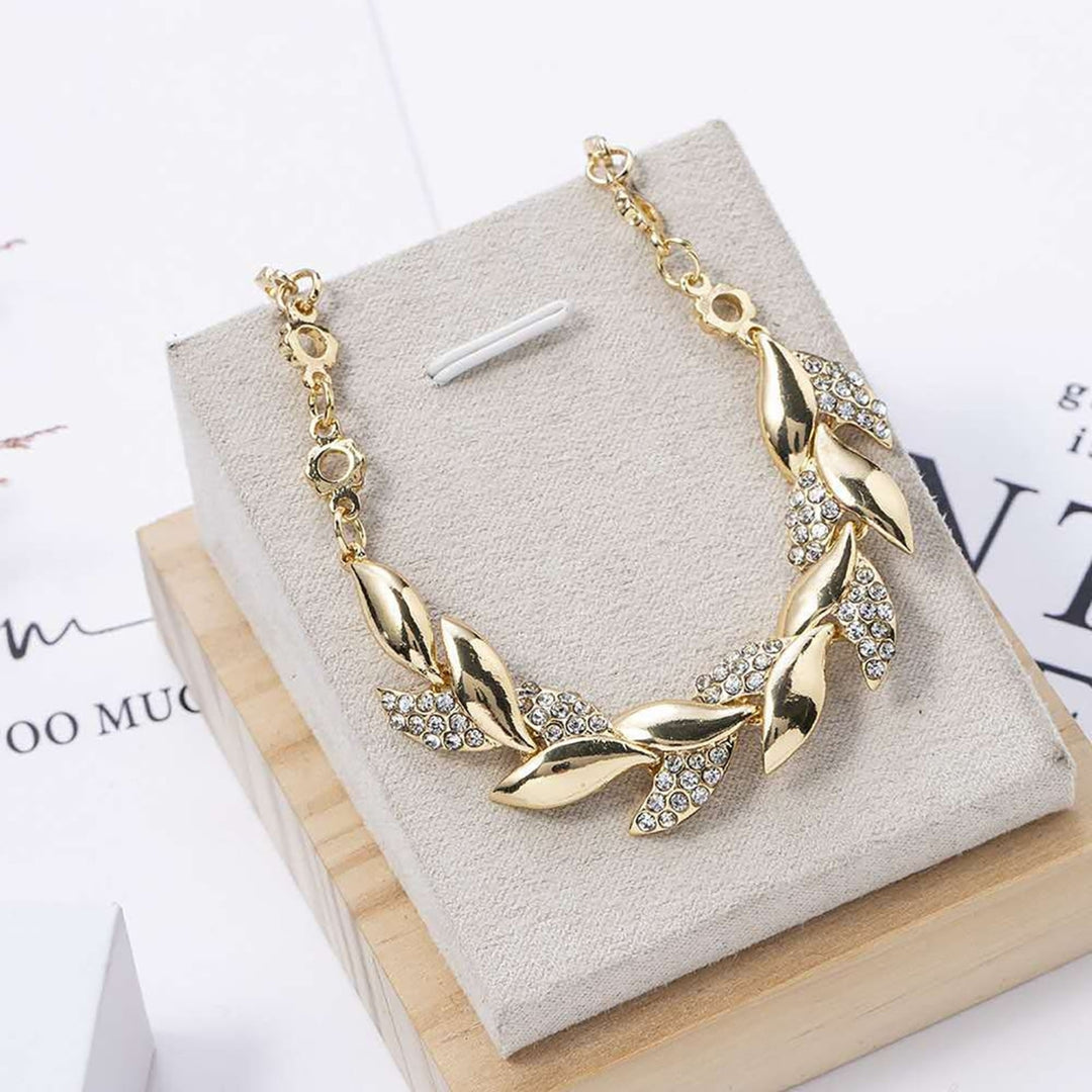 Adjustable Golden Leaves Rhinestone Bracelets Elegant Leaf Bangle for Women Image 8