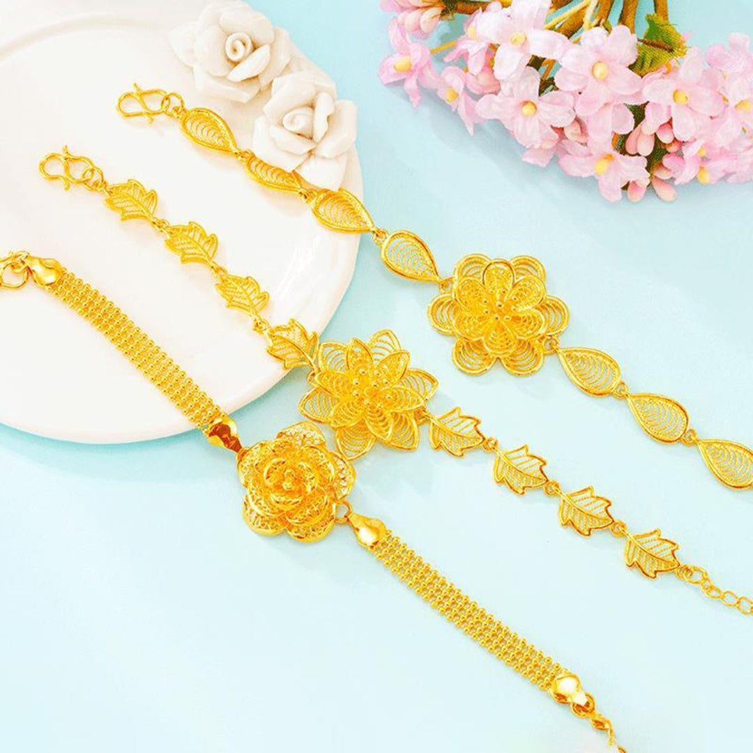 Flower Bracelet Anti-oxidation Smooth Edge Plated Copper Golden Rose Chain Bracelet for Gift Image 1