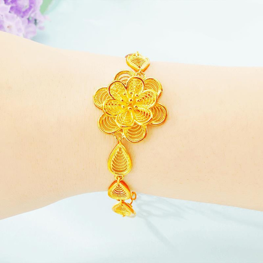 Flower Bracelet Anti-oxidation Smooth Edge Plated Copper Golden Rose Chain Bracelet for Gift Image 11