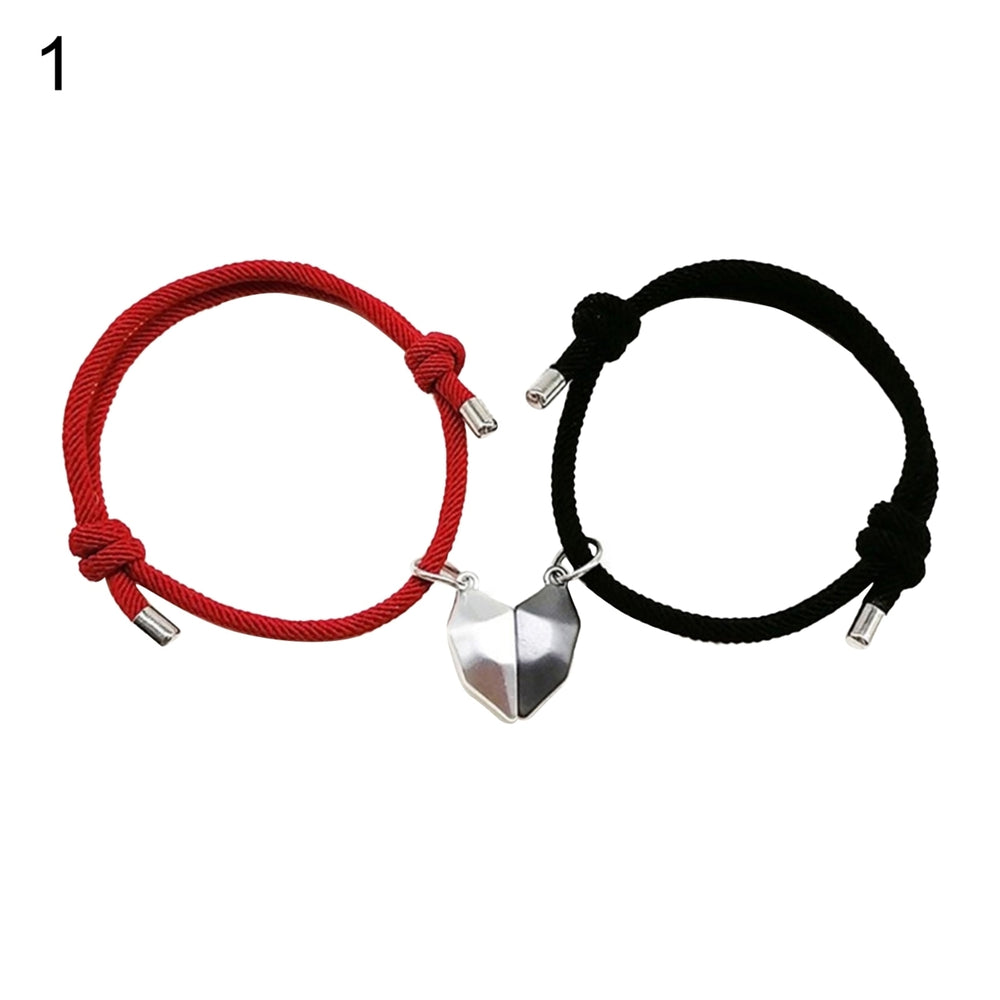 1 Pair Couple Bracelets Adjustable Length Heart Pendant Eye-catching Distance Magnet Attraction Bracelet for Home Image 2