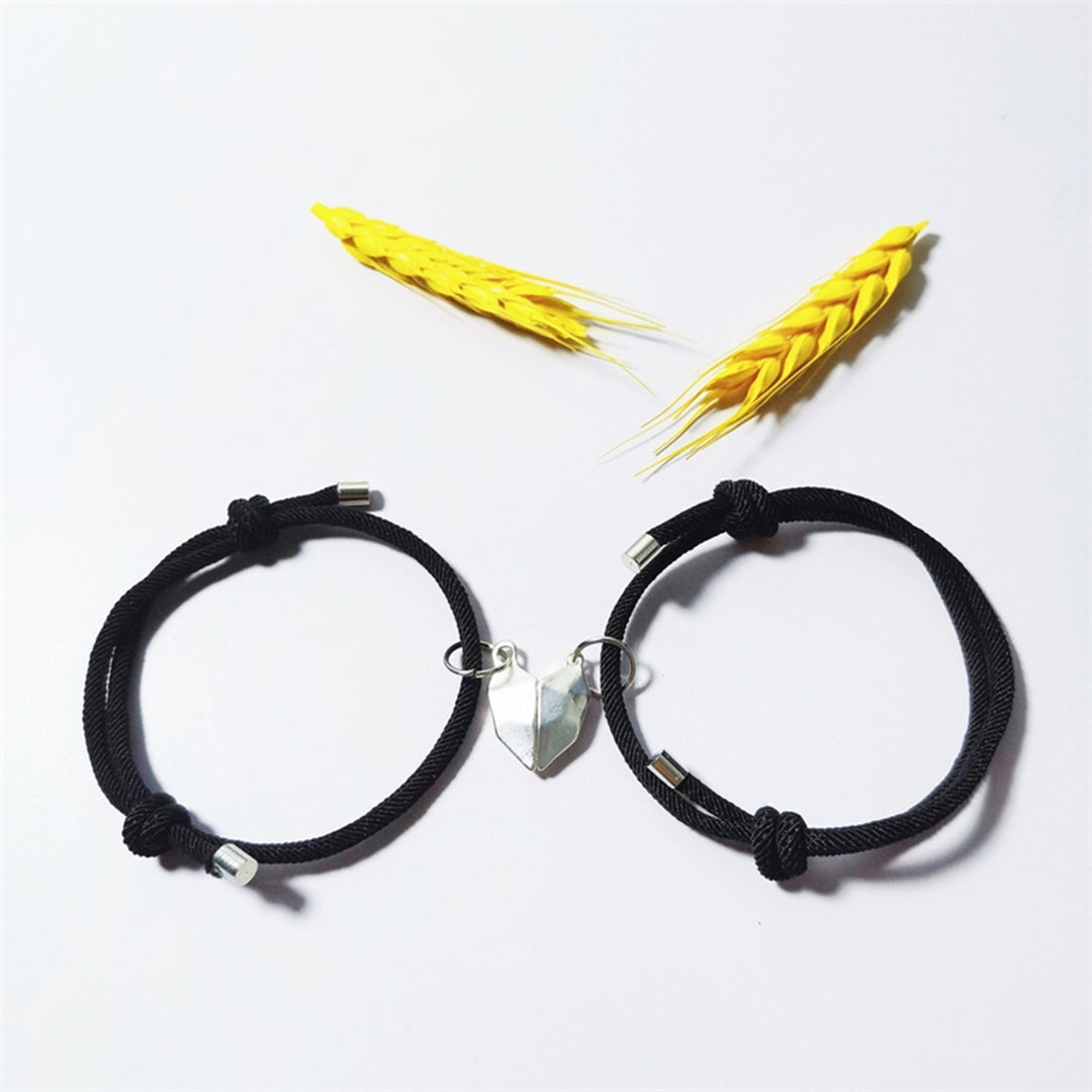 1 Pair Couple Bracelets Adjustable Length Heart Pendant Eye-catching Distance Magnet Attraction Bracelet for Home Image 10