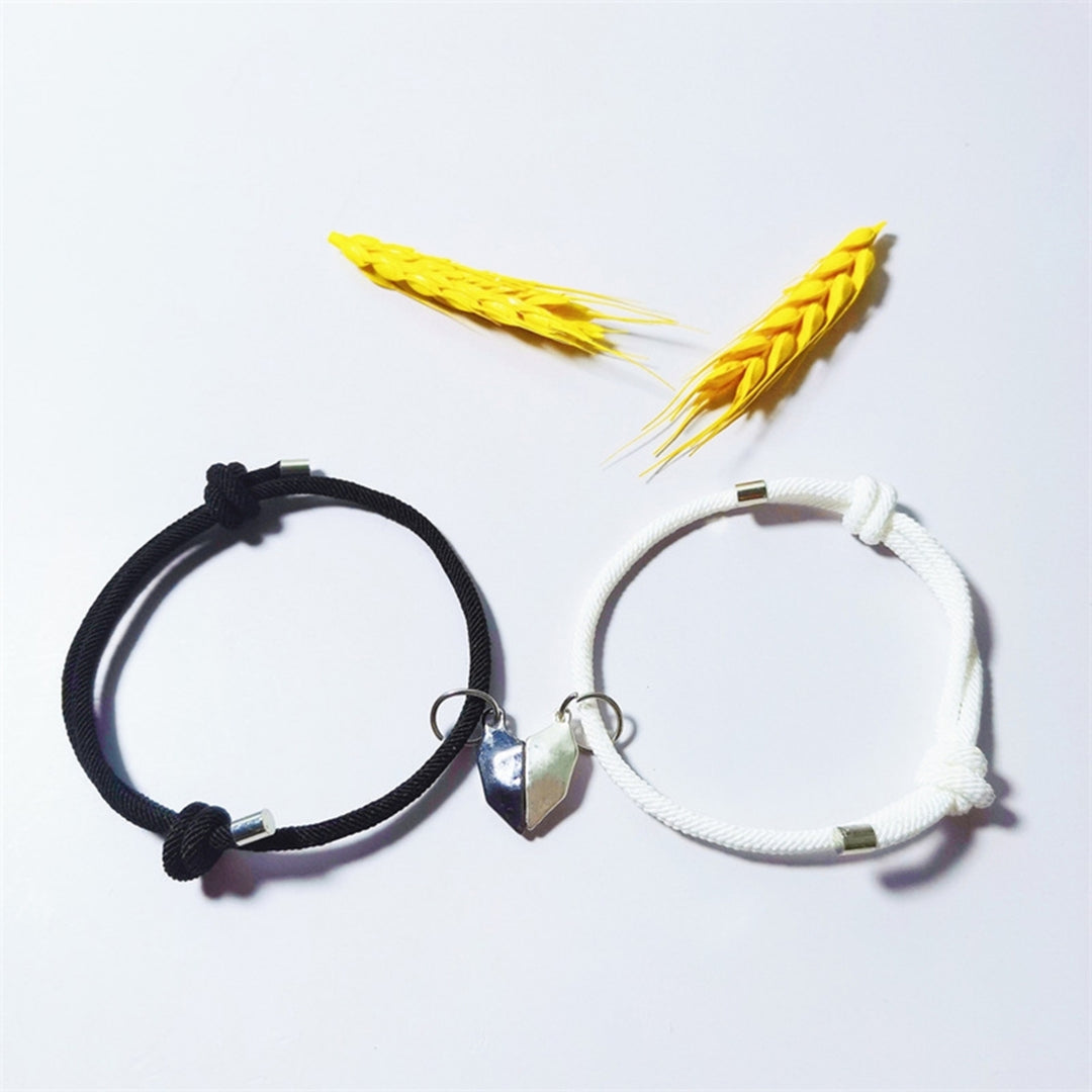 1 Pair Couple Bracelets Adjustable Length Heart Pendant Eye-catching Distance Magnet Attraction Bracelet for Home Image 11