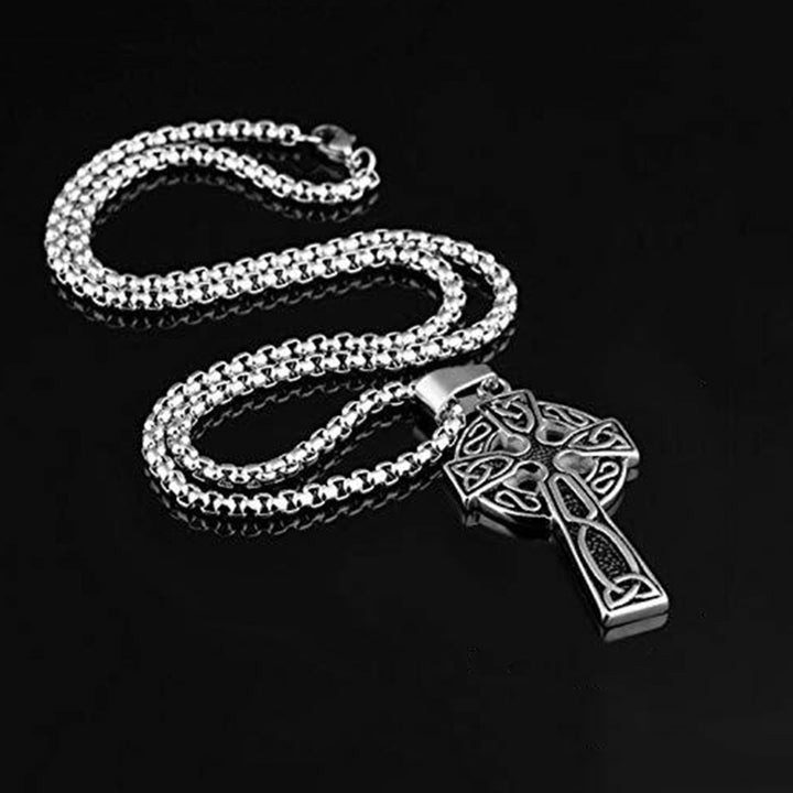 Creative Charm Necklace Hollow Out Wear-resistant Neck Decoration Cool Pendant Necklace for Party Image 6