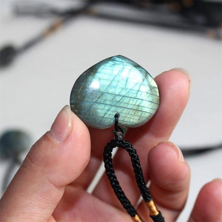 Natural Love Heart Shape Labradorite Moonstone Pendant Necklace Jewelry Gift Image 4