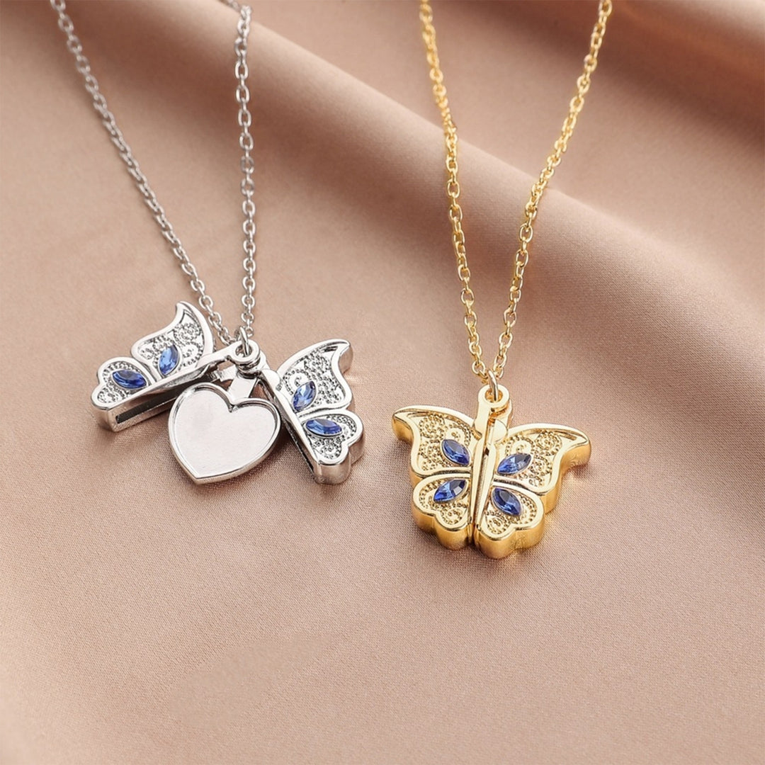 Pendant Necklace Skin-friendly Butterfly Shape Alloy Stylish Female Clavicle Necklace for Women Image 1