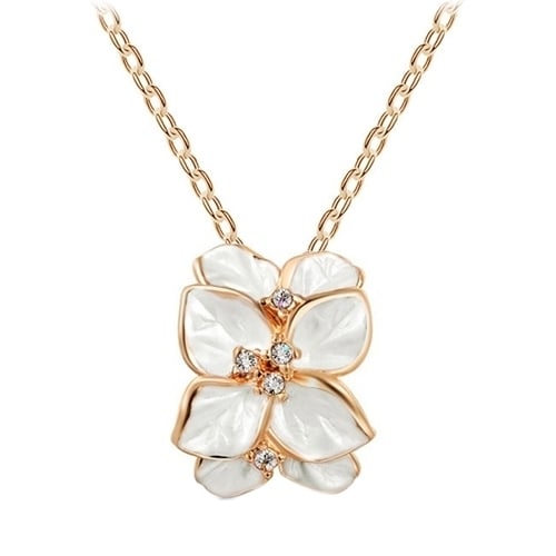 Womens Multilayer Gardenia Flower Decoration Choker Chain Cute Short Necklace Image 2