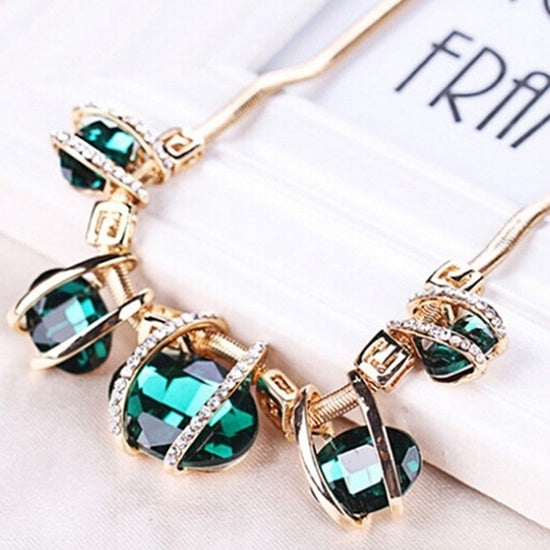 Fashion Women Crystal Pendant Golden Chain Choker Beauty Statement Bib Necklace Image 10