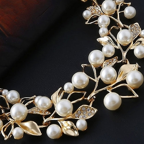 Womens Luxury Choker Faux Pearl Leaf Hollow Short Chain Necklace Jewelry Image 7