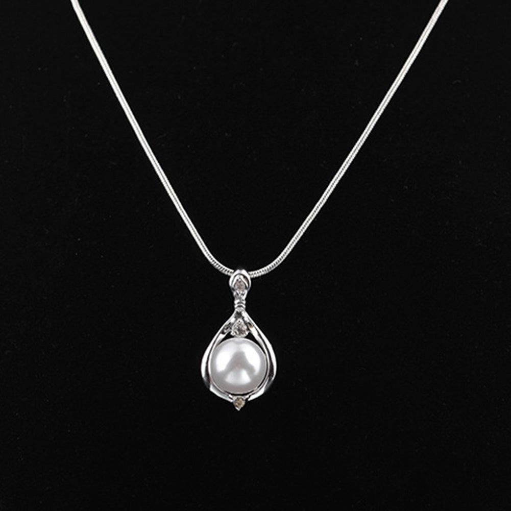 Fashion Women Round Imitation Pearl Pendant Necklace Wedding Party Jewelry Gift Image 3