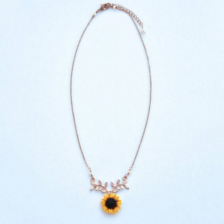 Leave Shape Sunflower Pendant Alloy Luxury Choker Necklace for Party Image 6