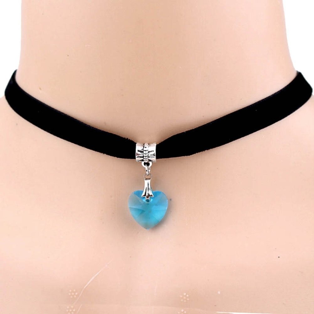 Women Gothic Heart Rhinestone Pendant Velvet Choker Short Necklace Jewelry Gift Image 4