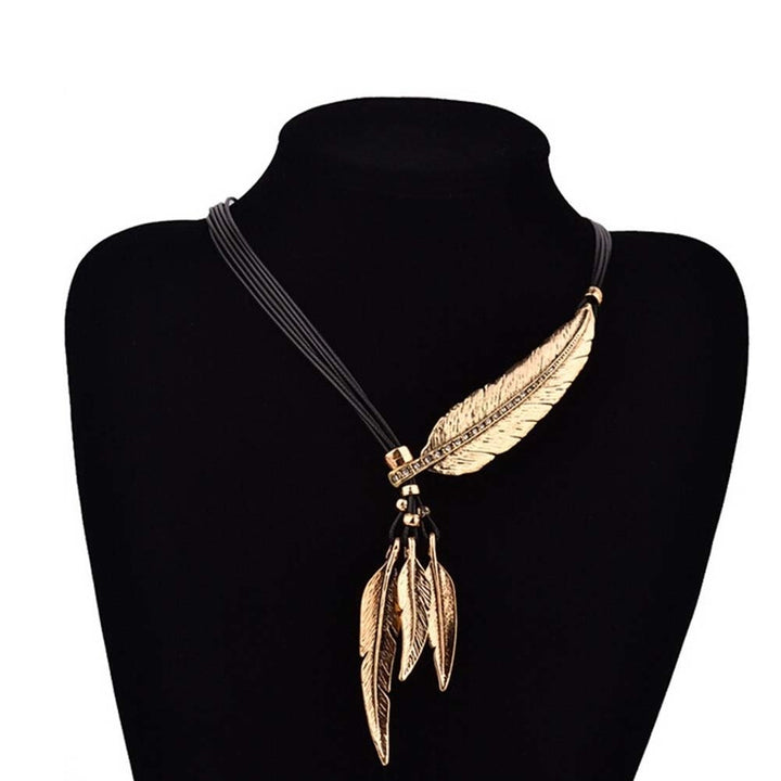 Bohemian Women Rhinestone Feather Pendant Faux Leather Rope Necklace Jewelry Image 3