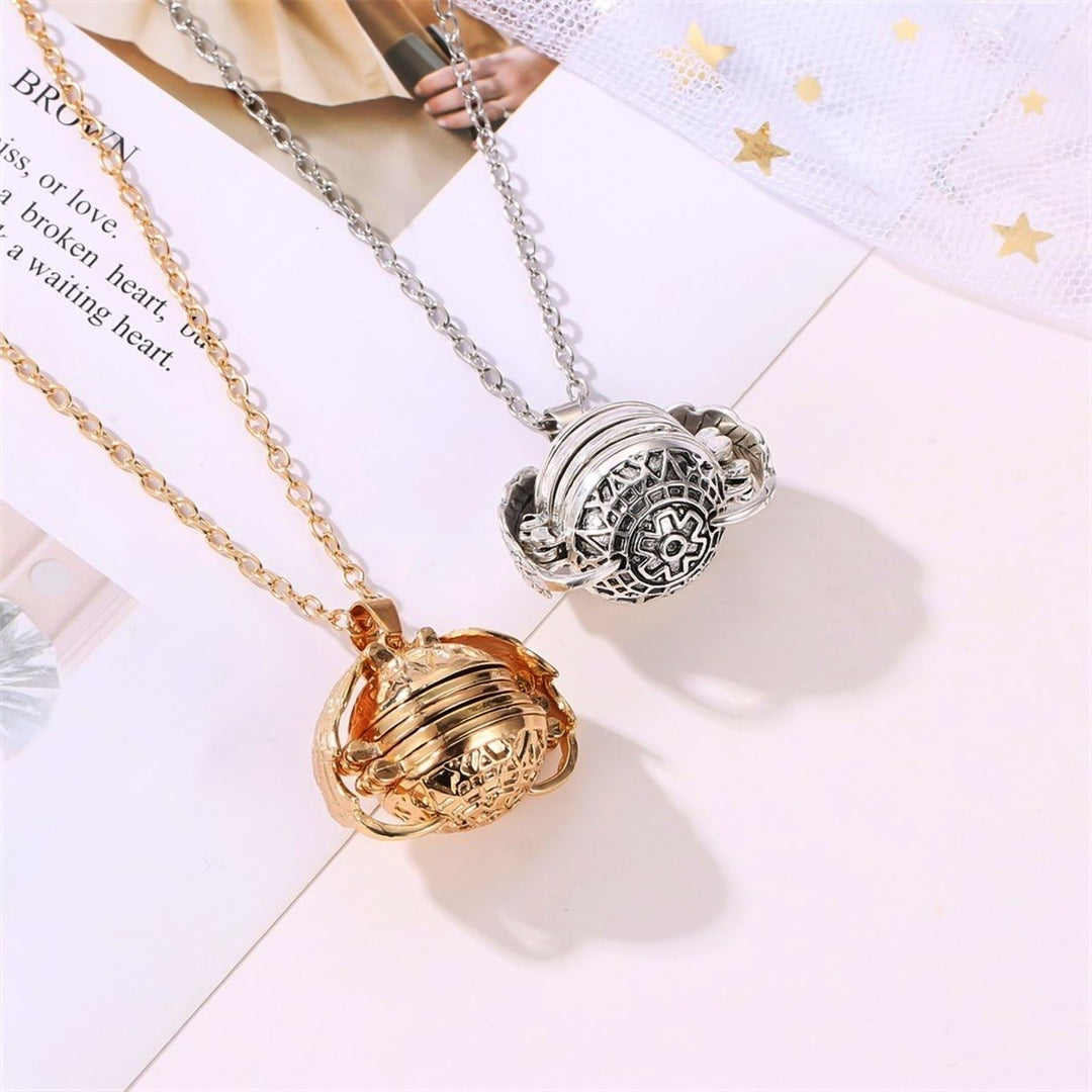 Creative Retro Multilayer Wing Round 4 Photos Pictures Box Locket Necklace Gift Image 11