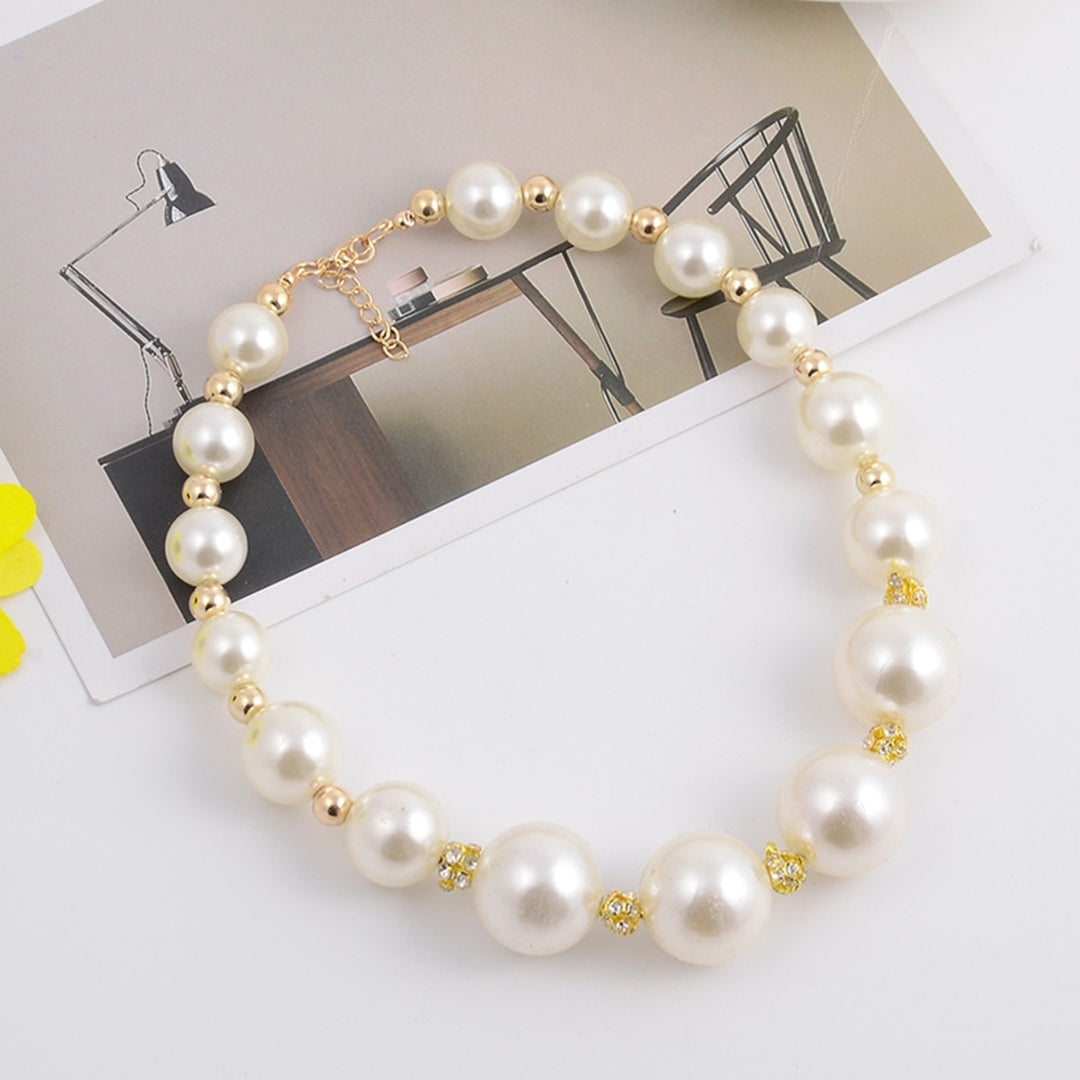 Faux Pearl Rhinestone Women Necklace Alloy Round Short Type Necklace for Valentine Day Image 1