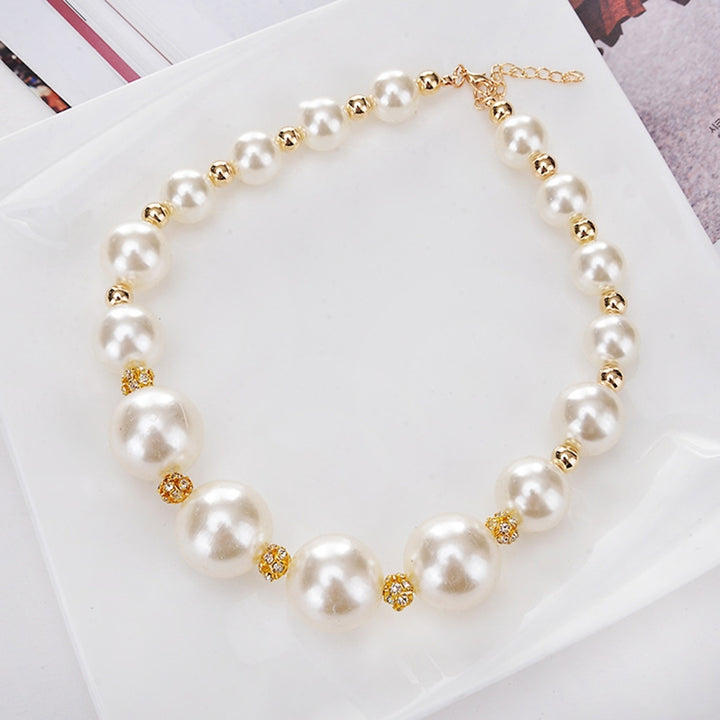 Faux Pearl Rhinestone Women Necklace Alloy Round Short Type Necklace for Valentine Day Image 3