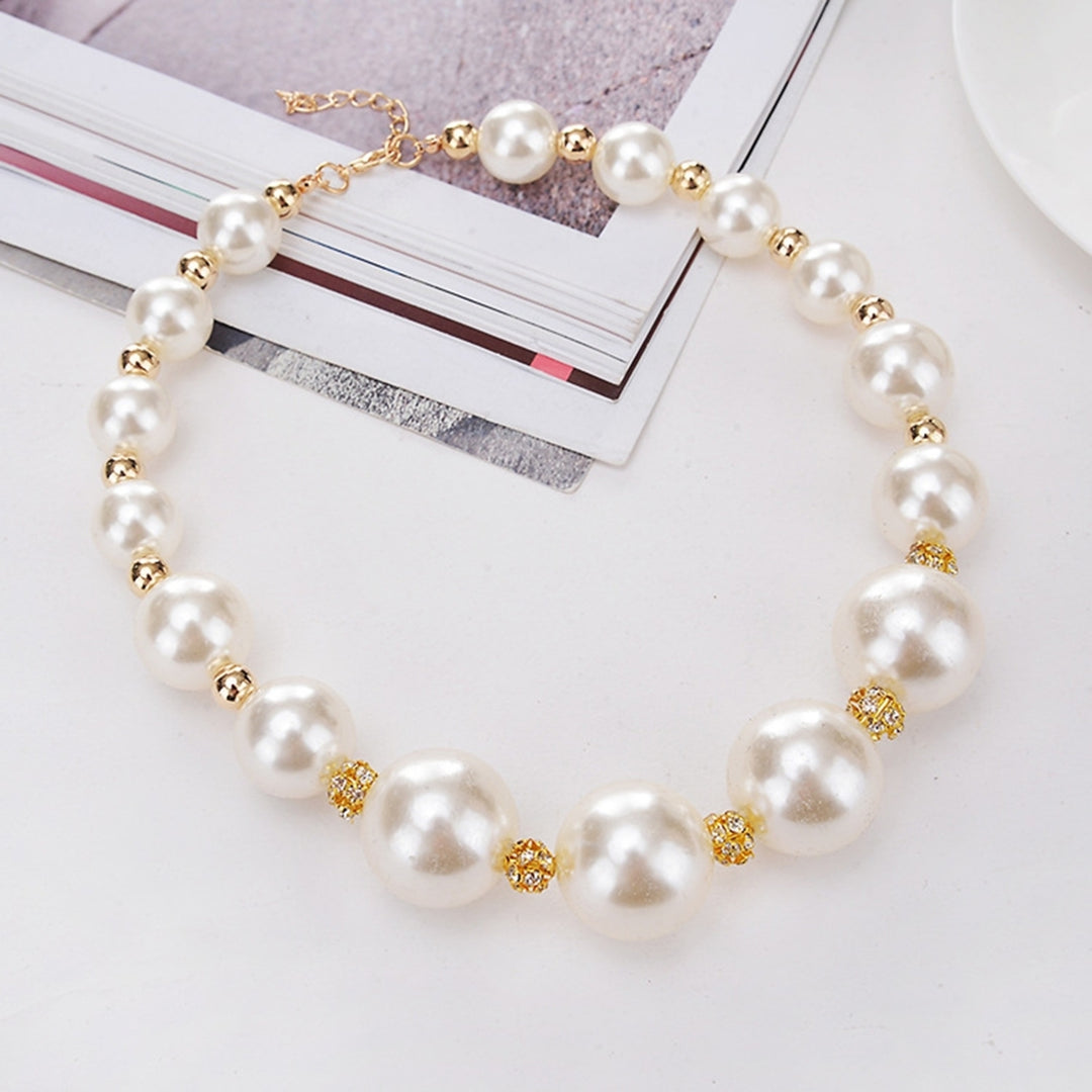 Faux Pearl Rhinestone Women Necklace Alloy Round Short Type Necklace for Valentine Day Image 7