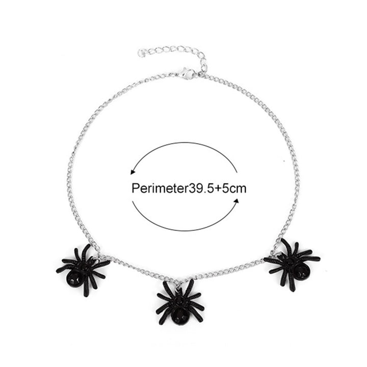 Three Spider-Shaped Pendants Women Necklace Classic Alloy Exaggerated Gothic Halloween Necklace Party Jewelry Image 4