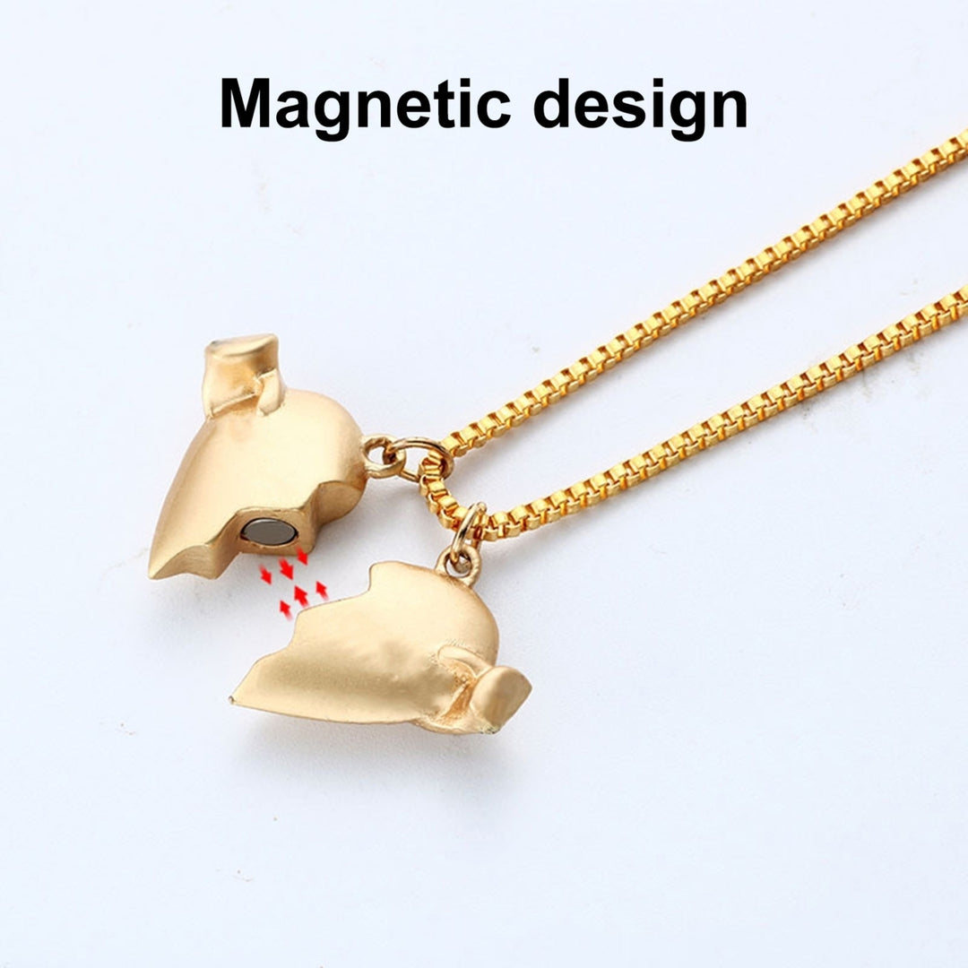 1 Pair Heart-Shaped Pendant Matching Necklace with Magnet Alloy Comfortable Wear Couples Necklace for Daily Wear Image 9