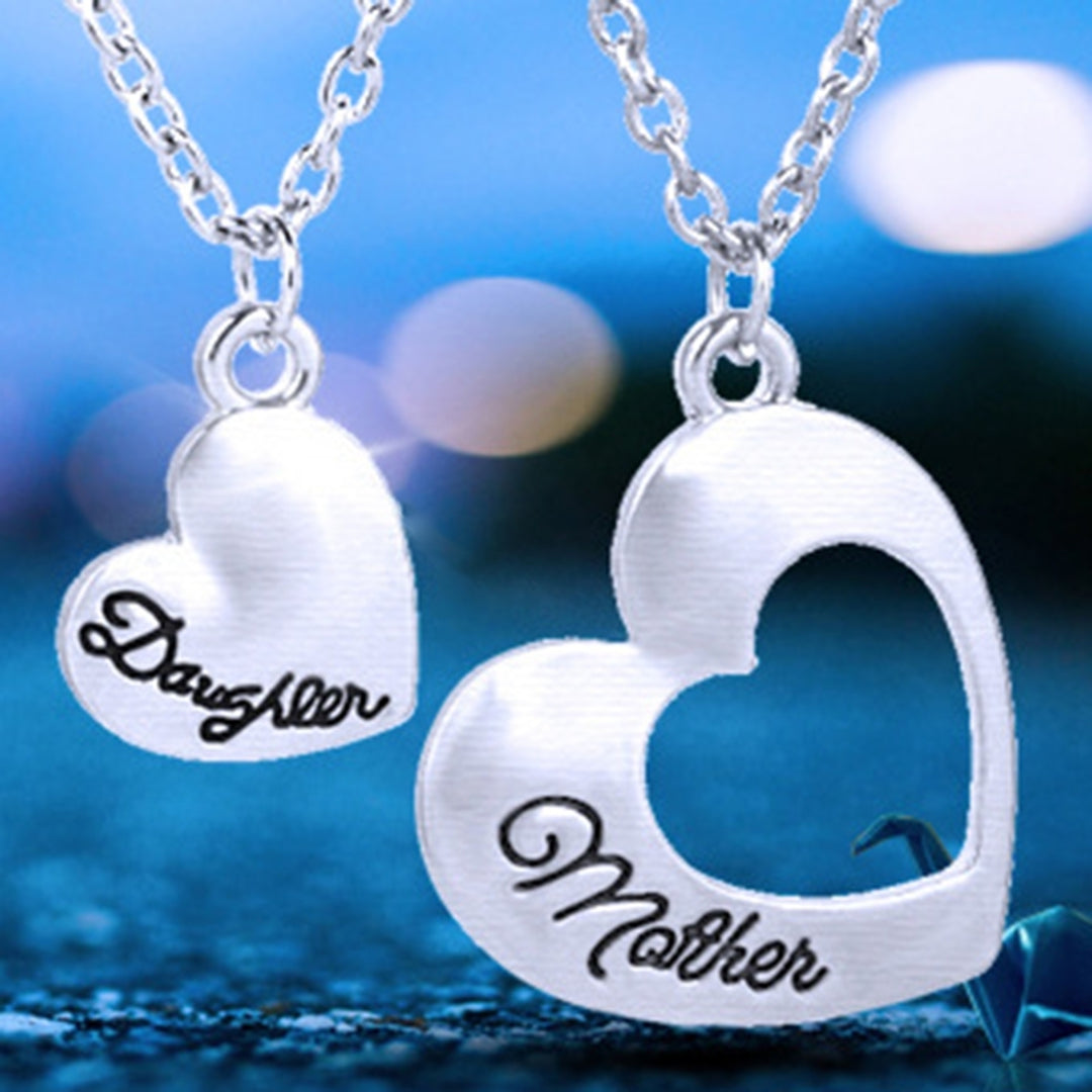 2Pcs Women Necklaces Plated Mother Daughter Heart Pendant Necklaces for Mothers Day Image 4