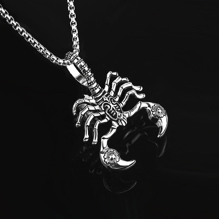 Portable Pendant Necklace Hard Broke Alloy Hollow Scorpion Shape Unisex Necklace for Daily Image 7