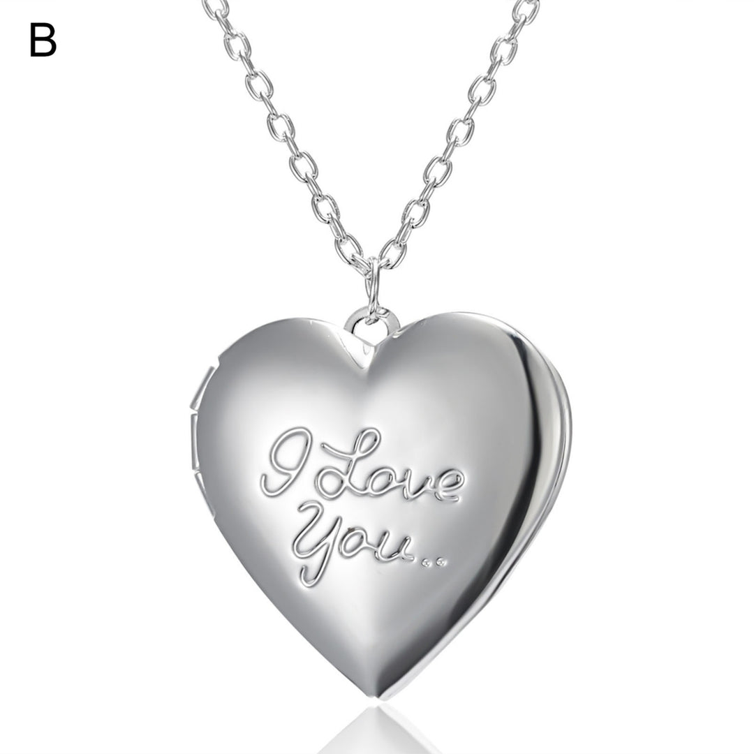 Couple Necklace Carved Design Metal Chain Gift Heart-shaped Photo Frame Pendant Necklace Jewelry Accessories Image 3