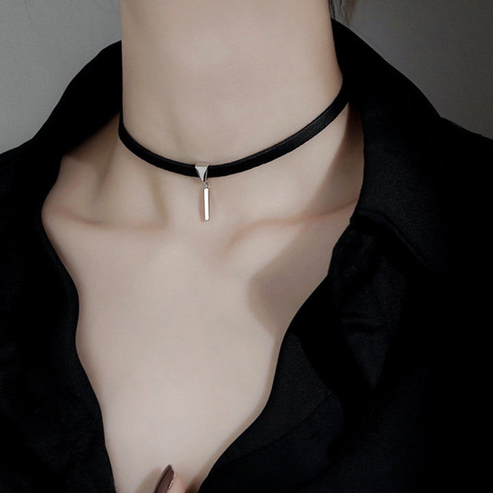 Minimalist Clavicle Chain Simple Charming Geometric Style Necklace Choker for Daily Wear Image 3