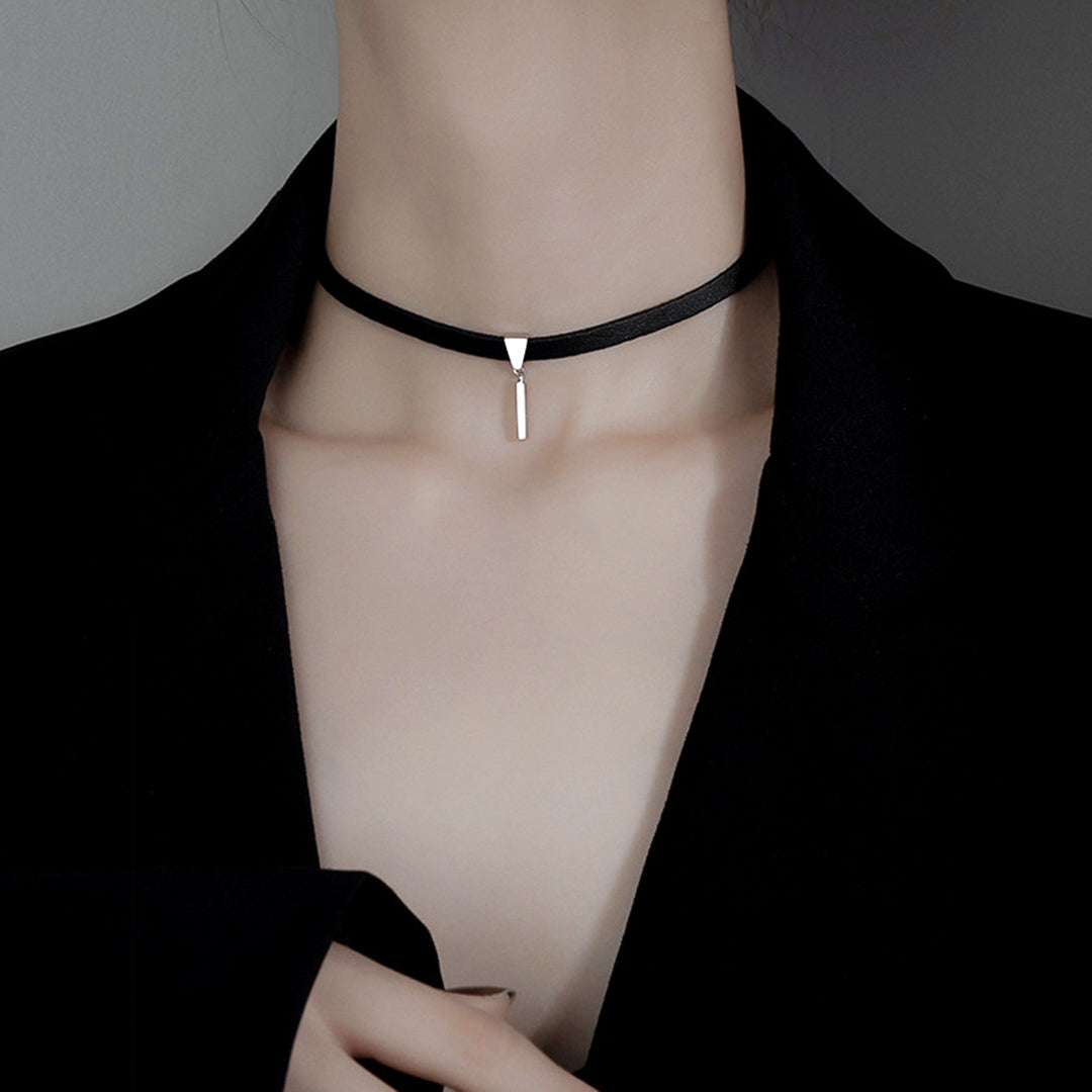 Minimalist Clavicle Chain Simple Charming Geometric Style Necklace Choker for Daily Wear Image 4